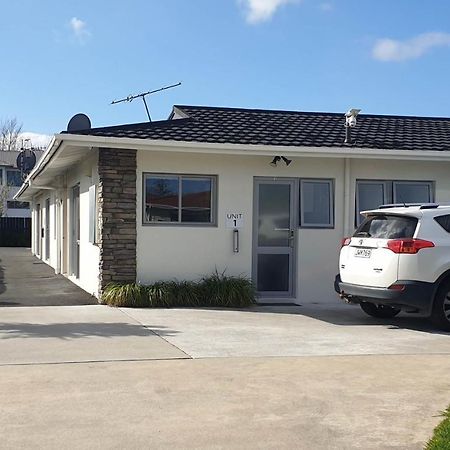 Rose Apartments Central Rotorua- Accommodation & Private Spa 외부 사진