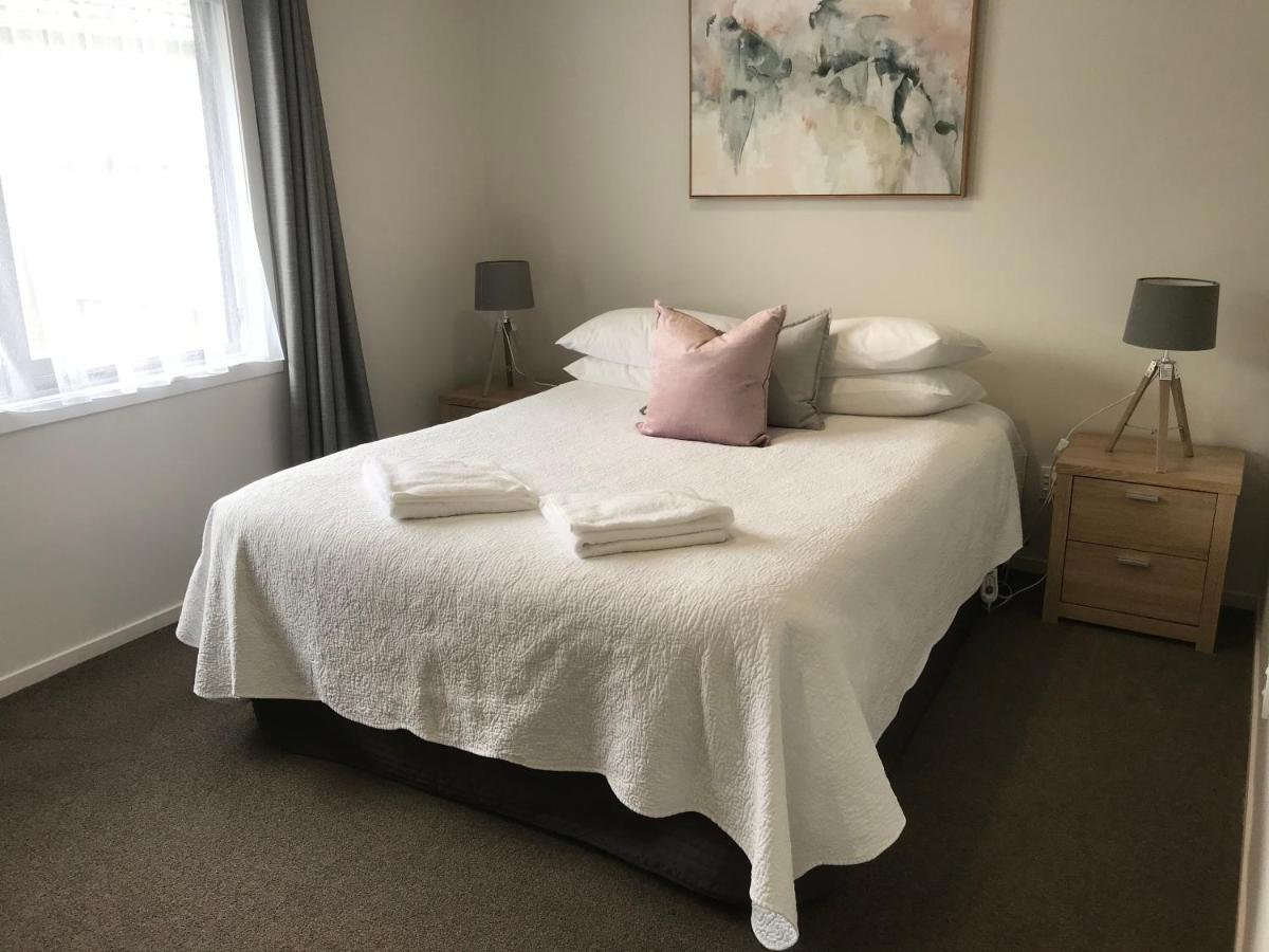 Rose Apartments Central Rotorua- Accommodation & Private Spa 외부 사진