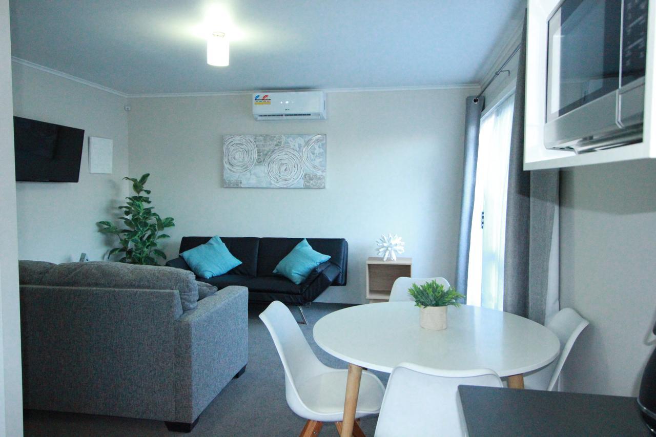 Rose Apartments Central Rotorua- Accommodation & Private Spa 외부 사진